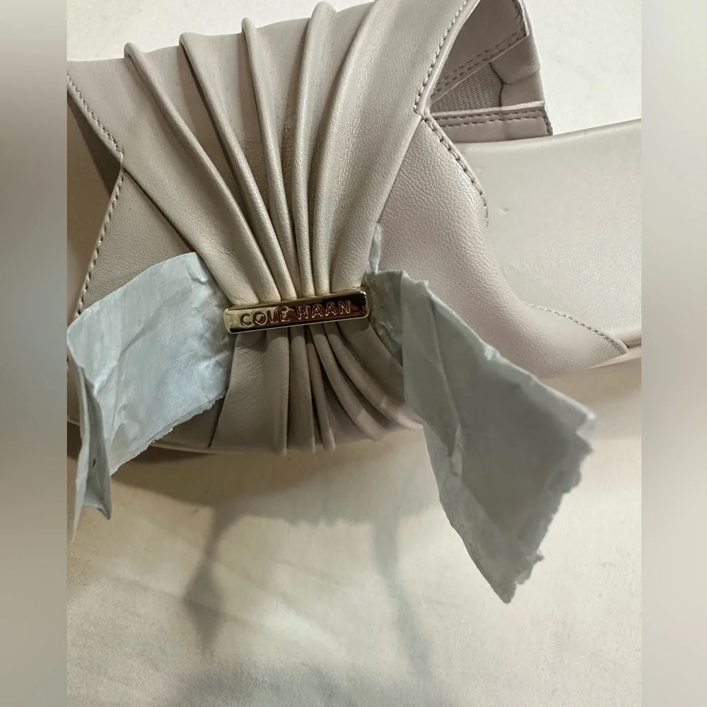 Cole Haan Women's Aubree Grand Ruched Slide Sandal Brand New Never Worn Sz 8.5 - Picture 2 of 9